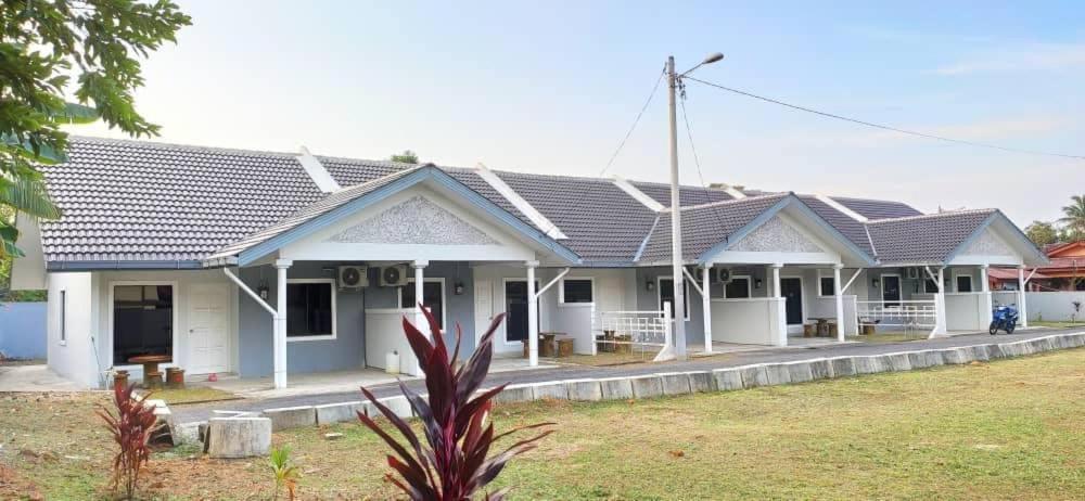 Oyo Homes 90679 Bahari Homes Malacca Ngoại thất bức ảnh
