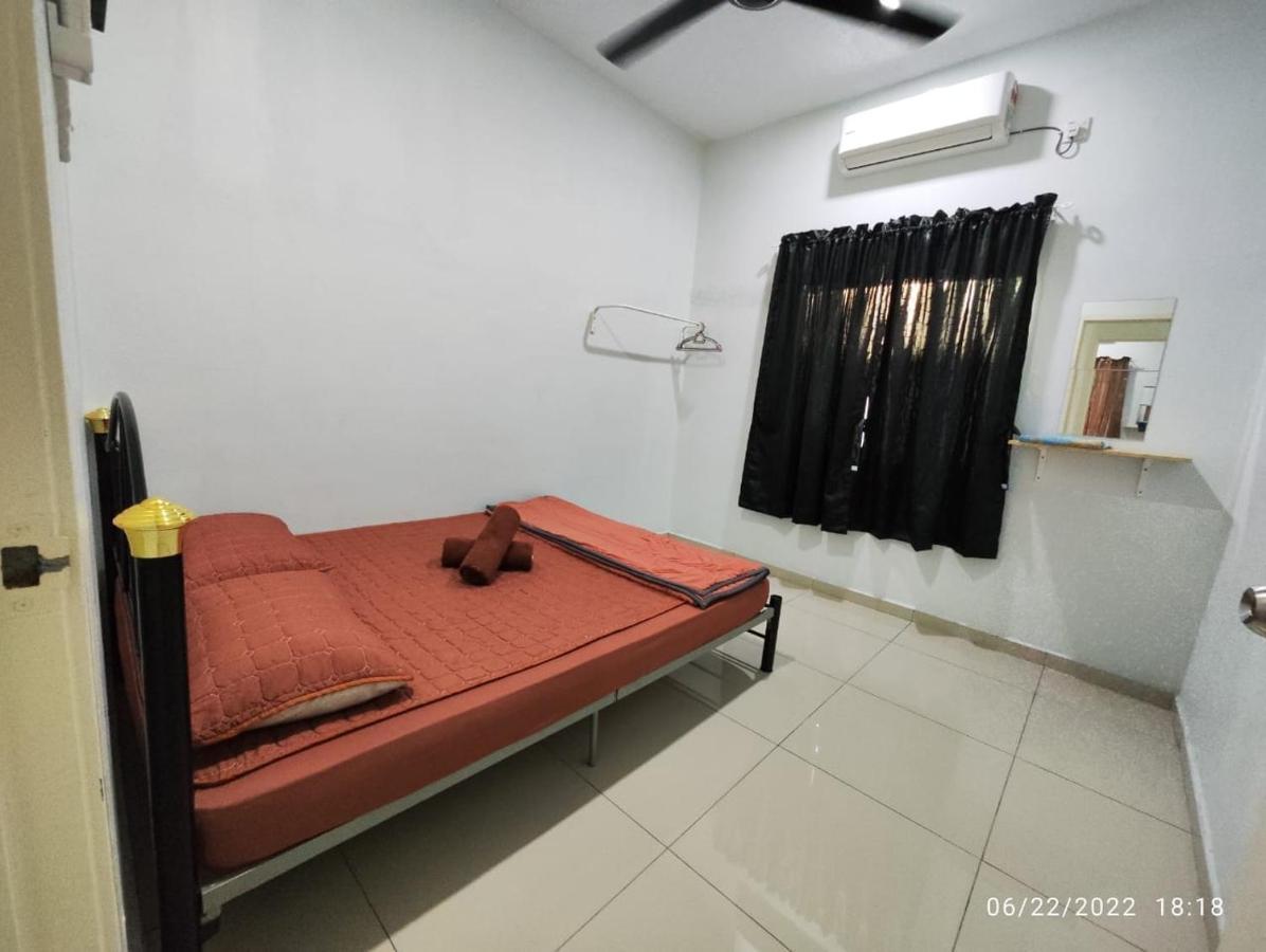 Oyo Homes 90679 Bahari Homes Malacca Ngoại thất bức ảnh
